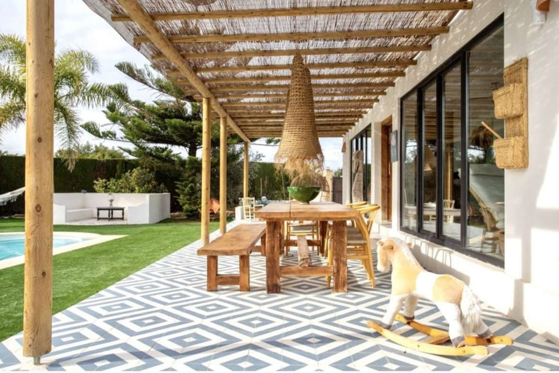 Sale - Villa -
Javea