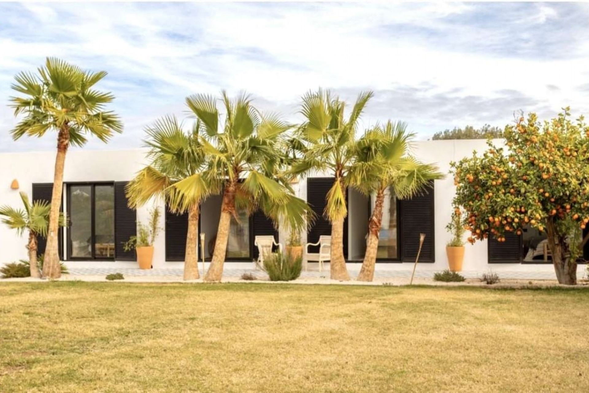 Sale - Villa -
Javea