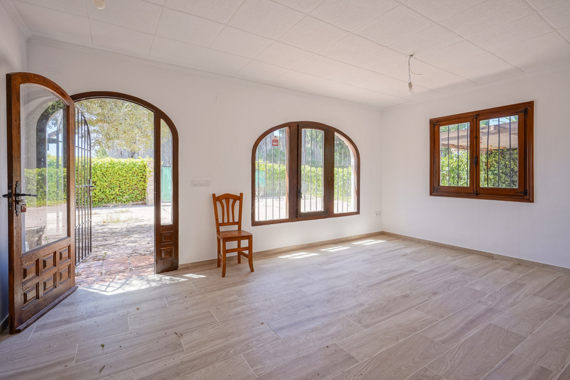 Sale - Villa -
Javea