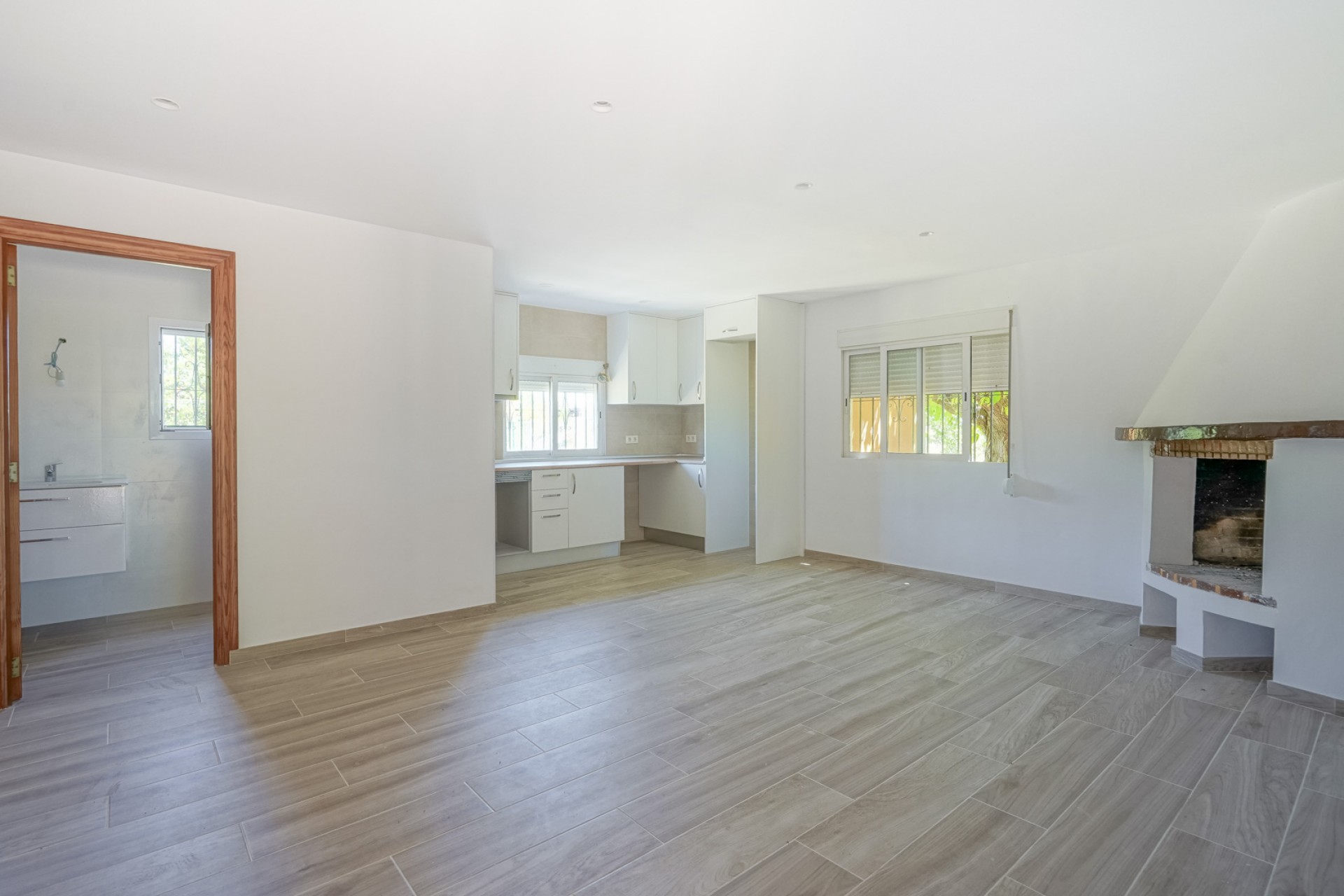 Sale - Villa -
Javea