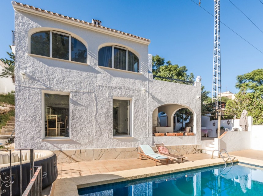 Sale - Villa -
Javea