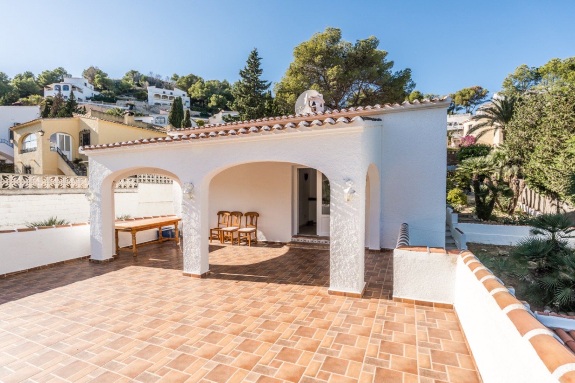 Sale - Villa -
Javea