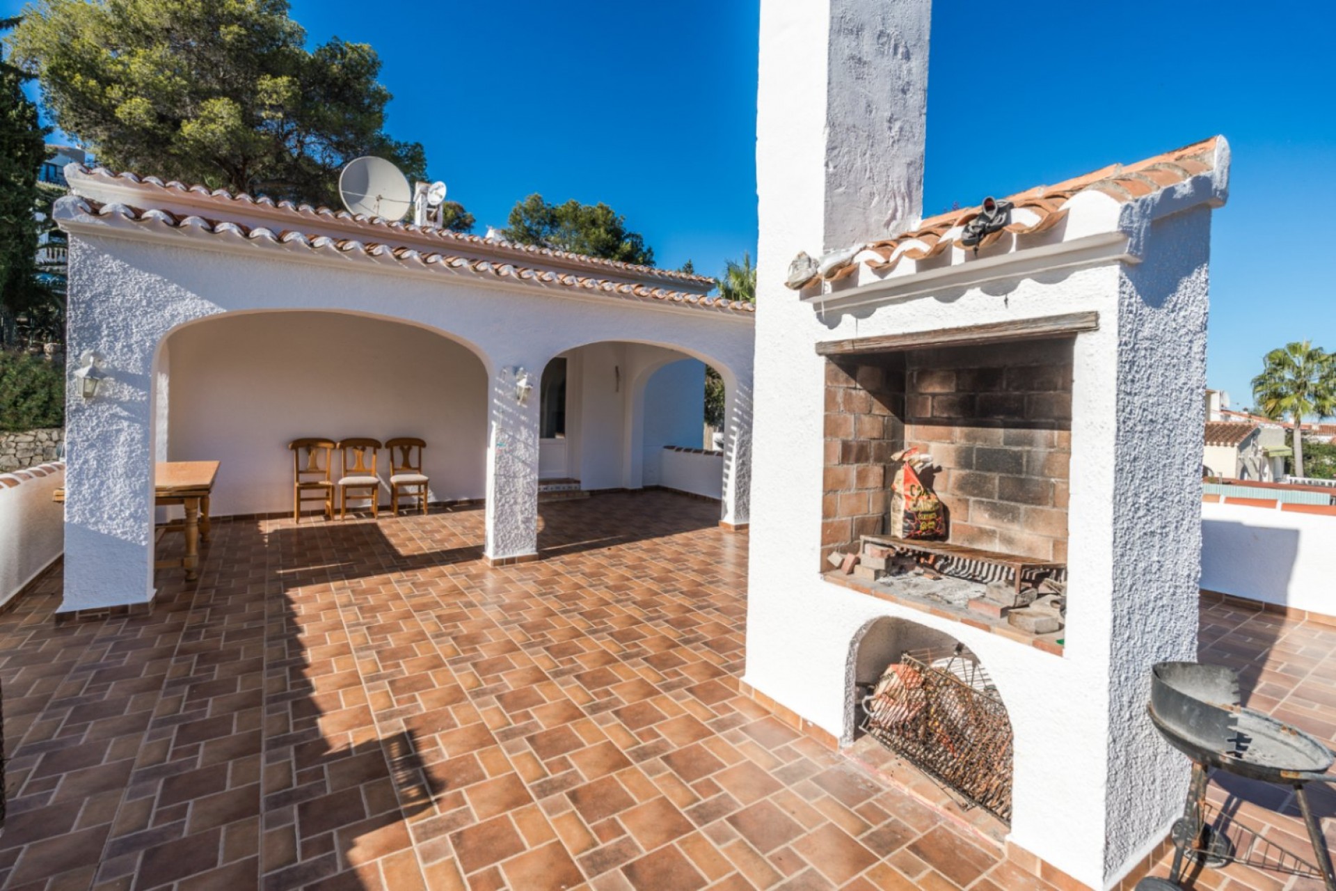 Sale - Villa -
Javea