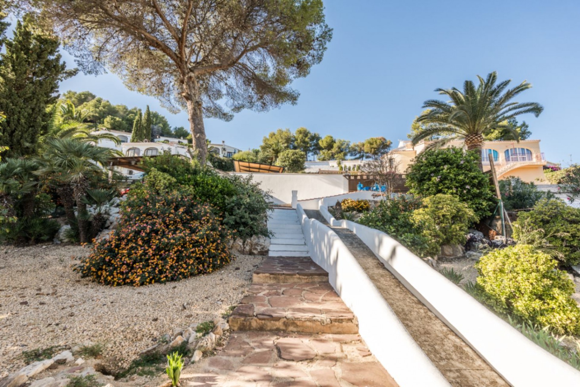 Sale - Villa -
Javea