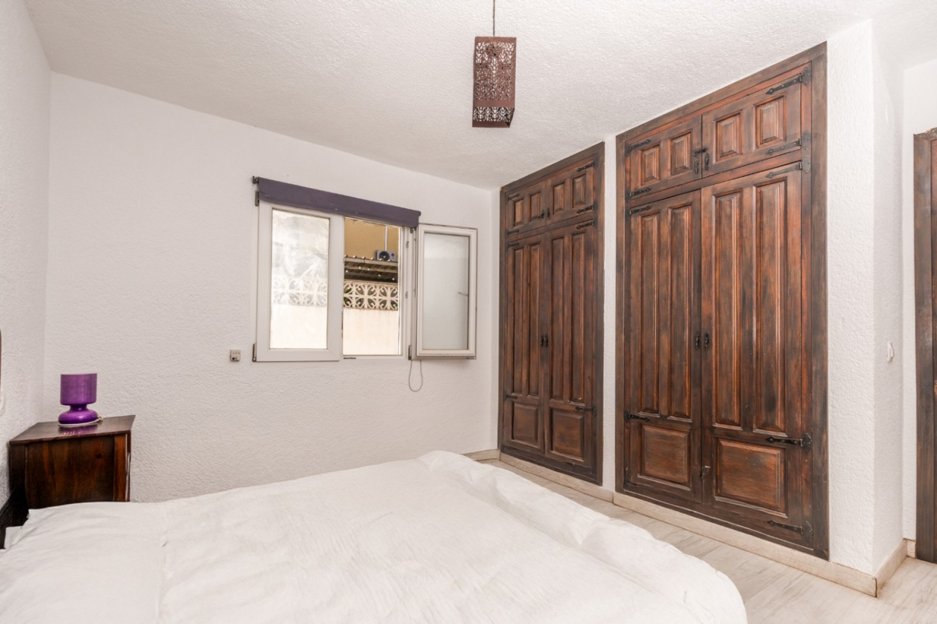 Sale - Villa -
Javea