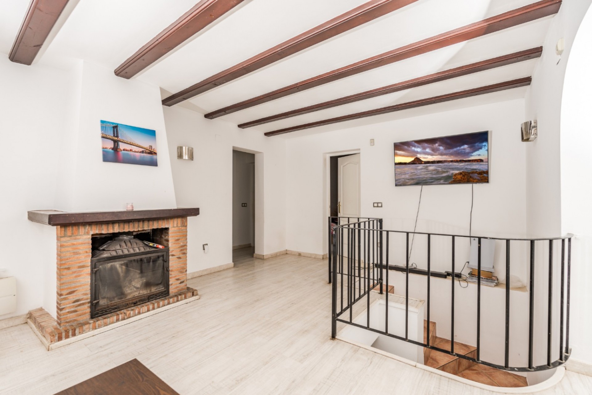 Sale - Villa -
Javea