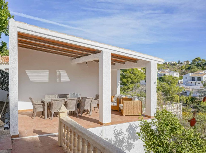 Sale - Villa -
Javea