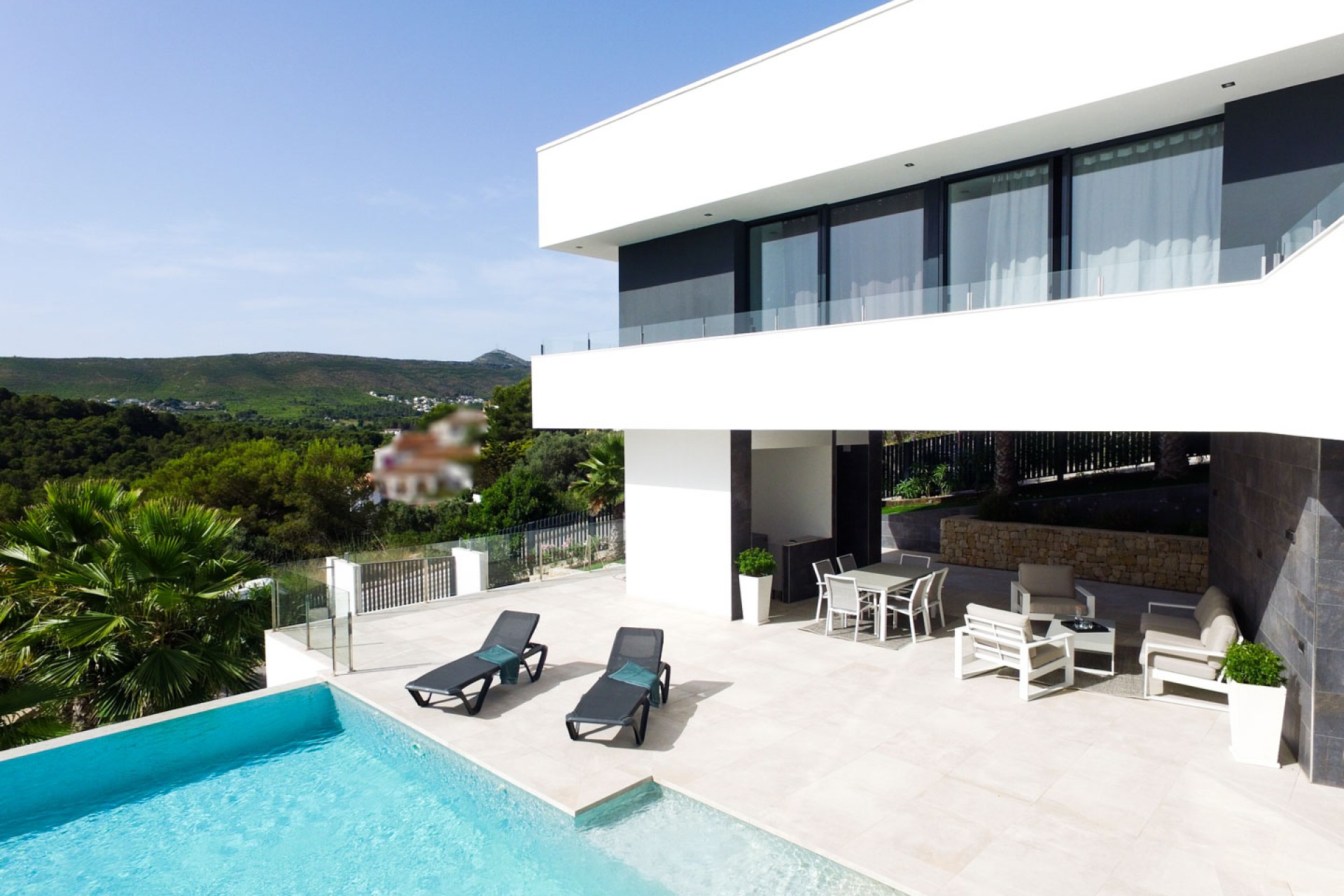 Sale - Villa -
Javea