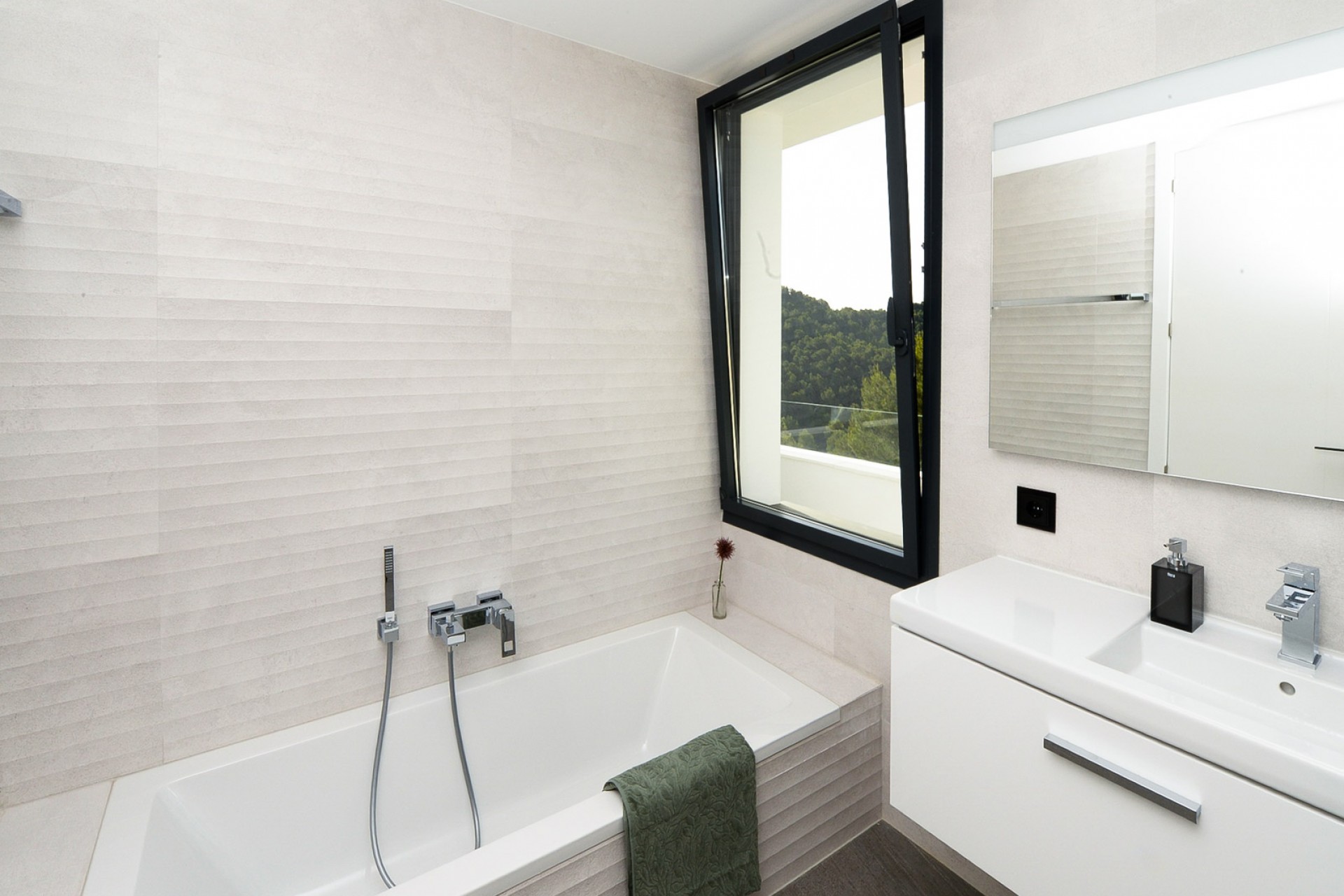 Sale - Villa -
Javea