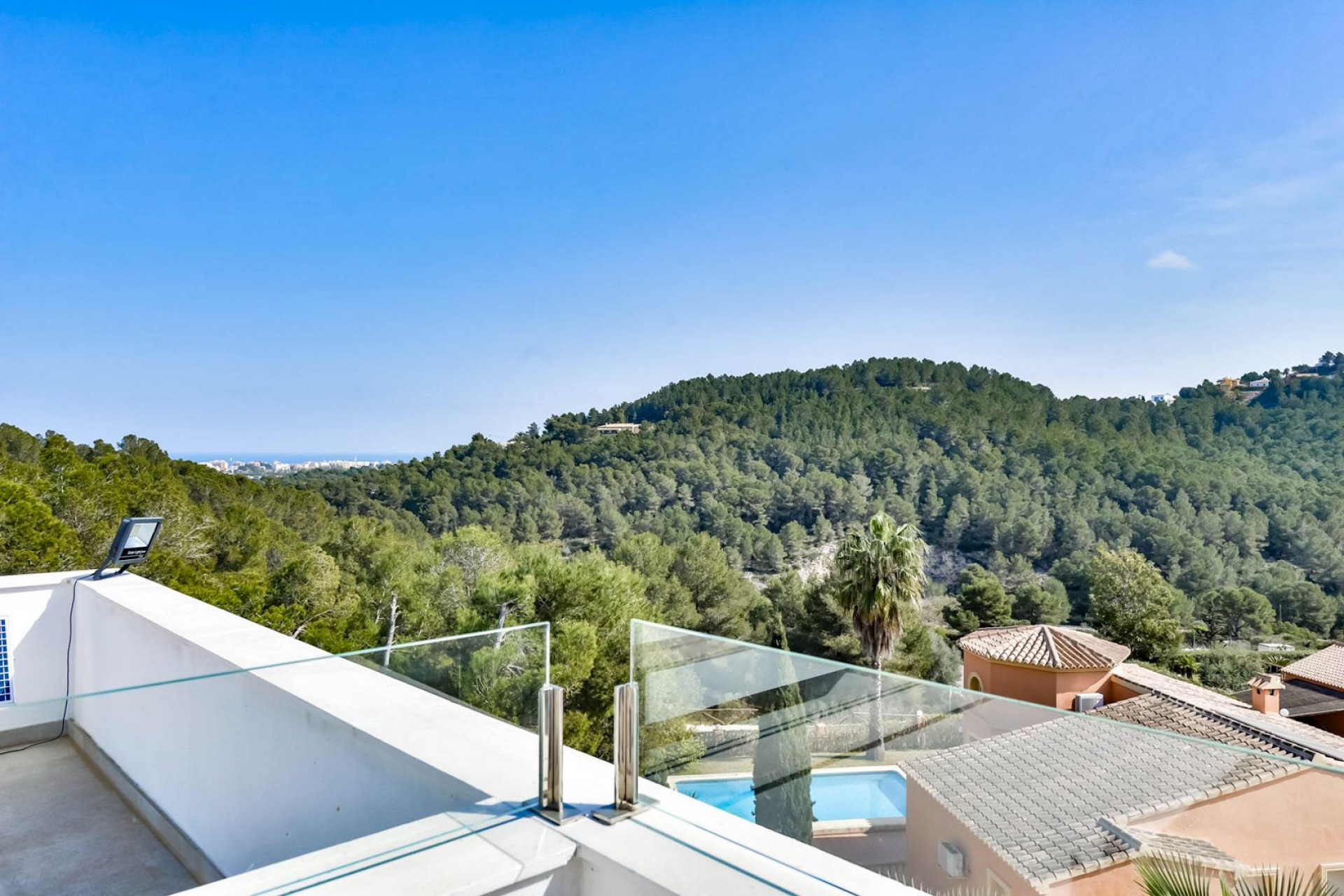 Sale - Villa -
Javea