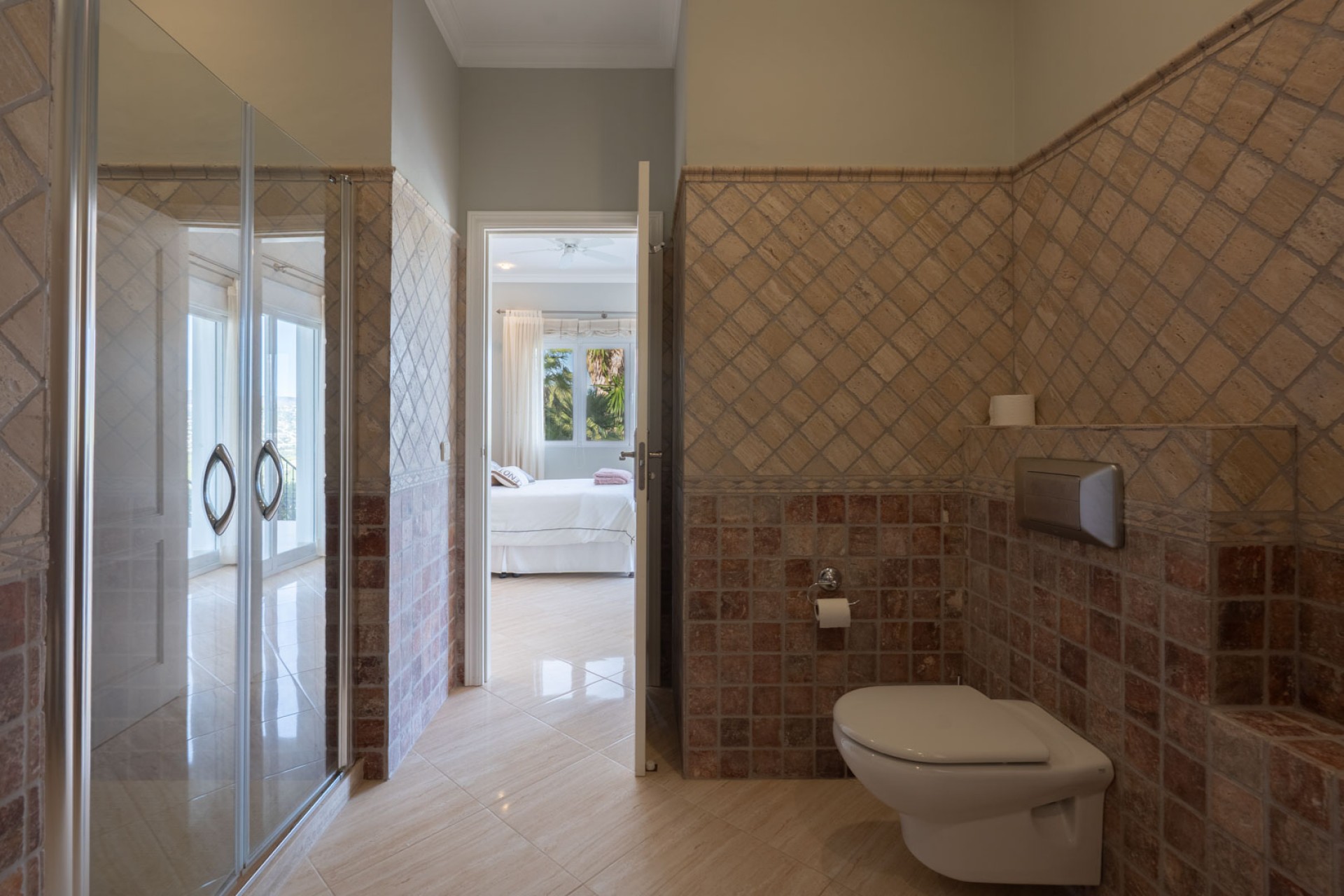 Sale - Villa -
Javea