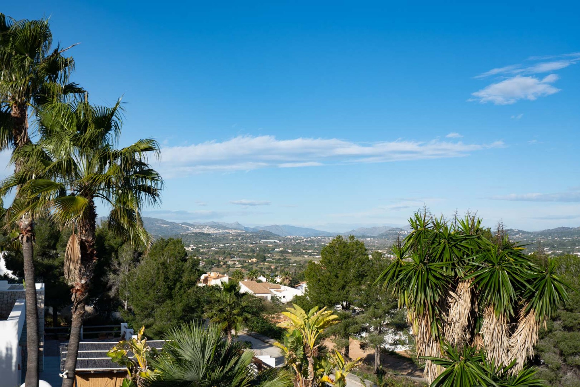 Sale - Villa -
Javea