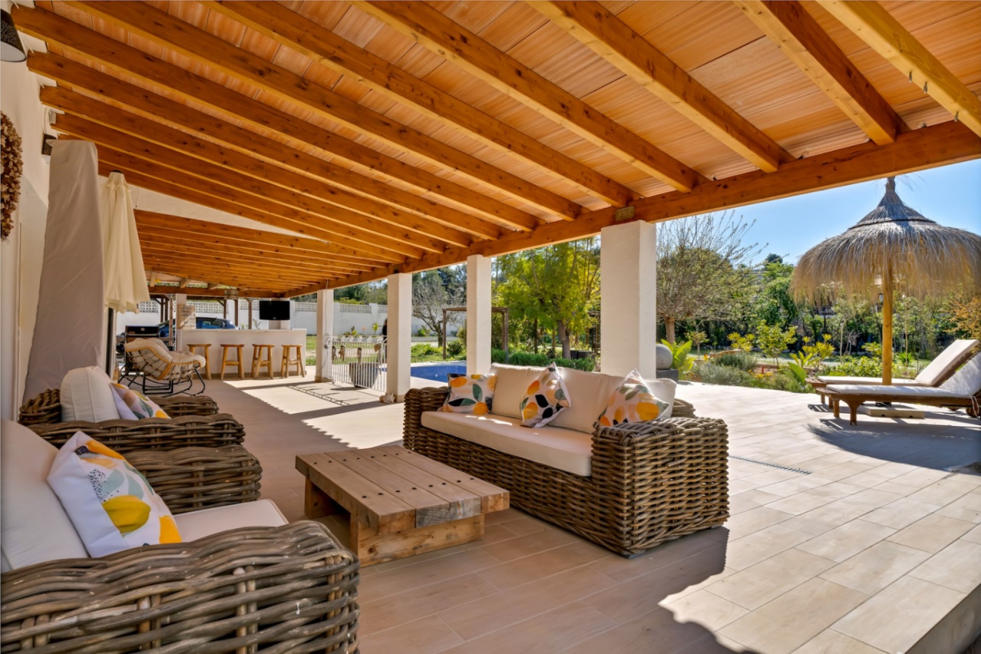 Sale - Villa -
Javea