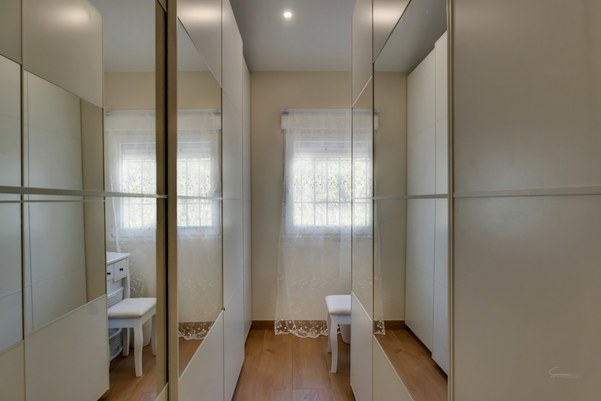 Sale - Villa -
Javea