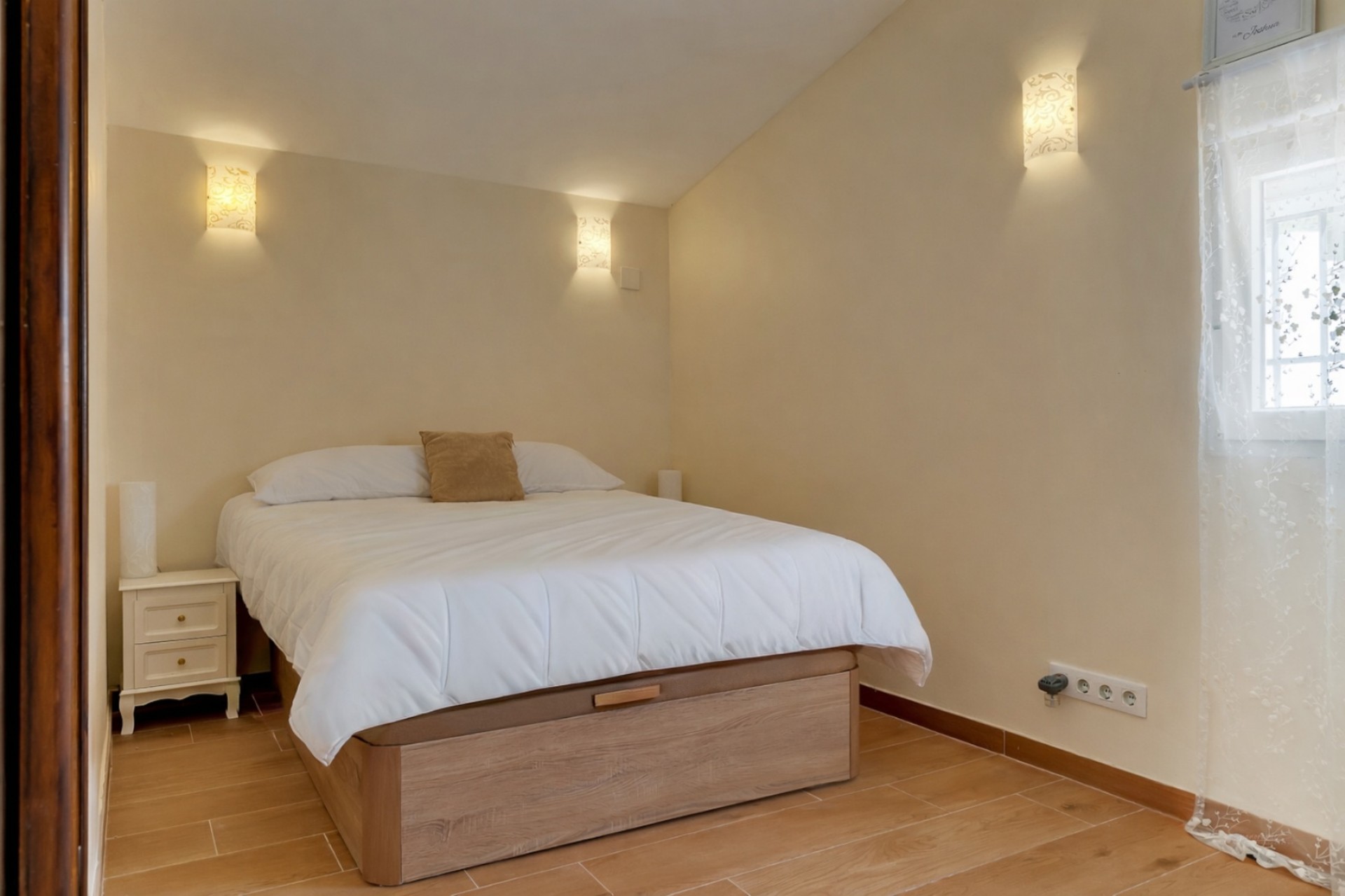 Sale - Villa -
Javea