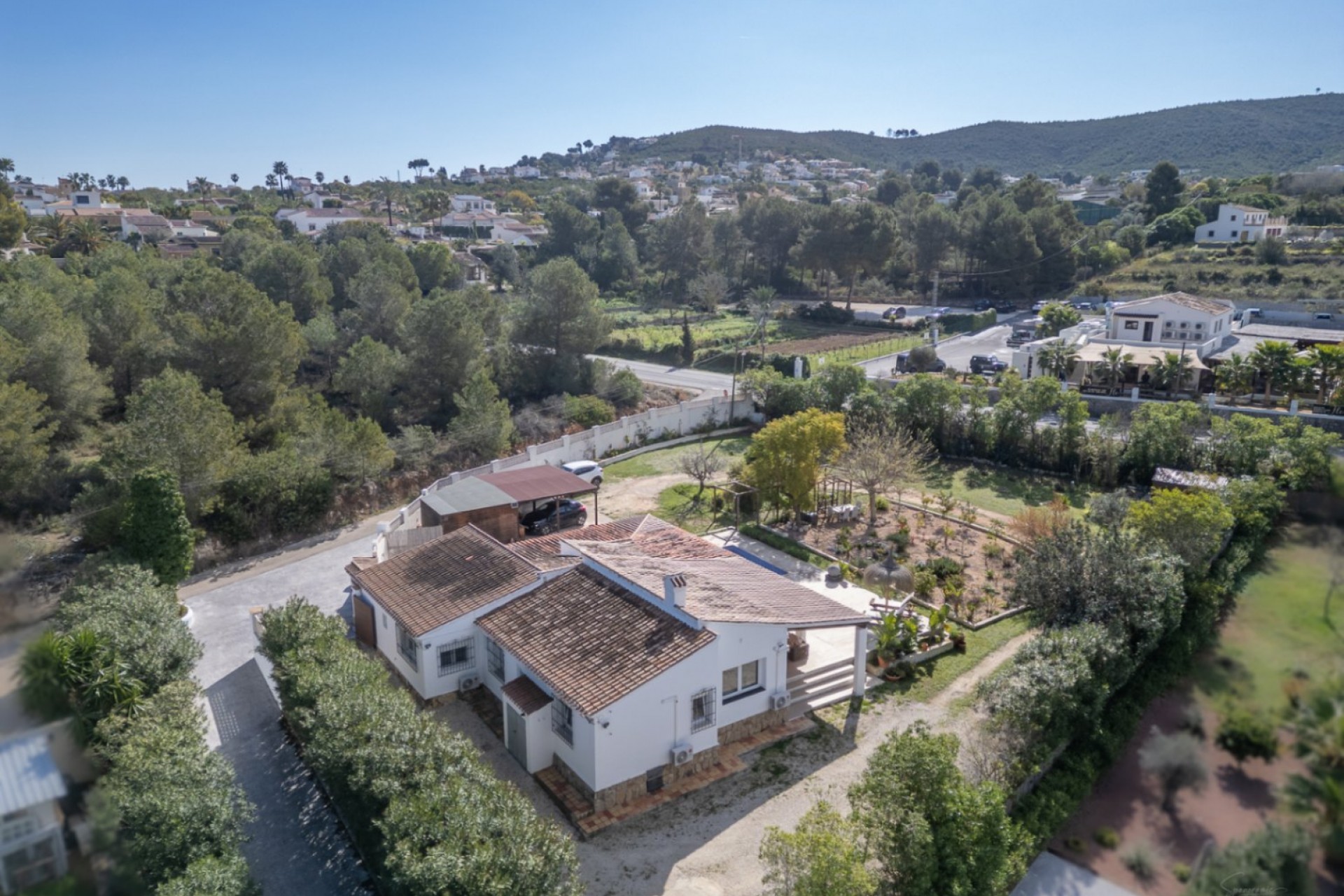 Sale - Villa -
Javea