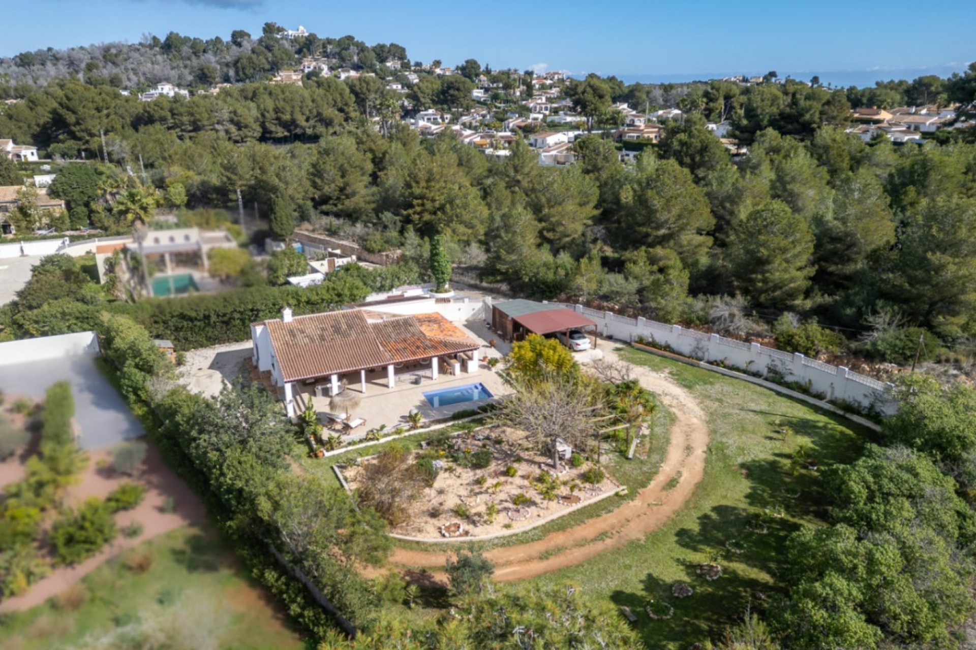 Sale - Villa -
Javea
