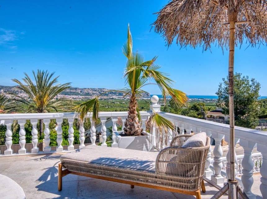 Sale - Villa -
Javea