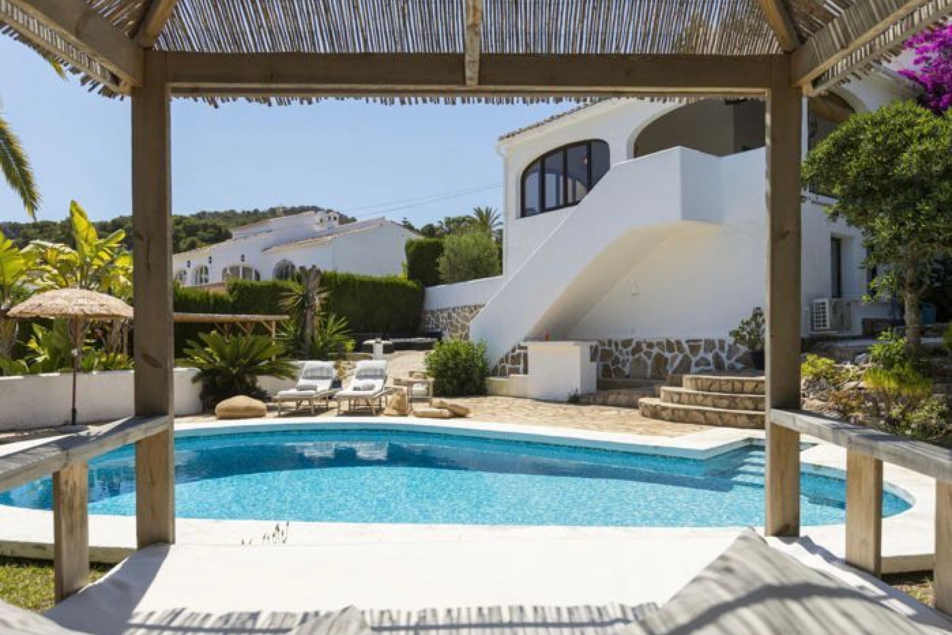 Sale - Villa -
Javea