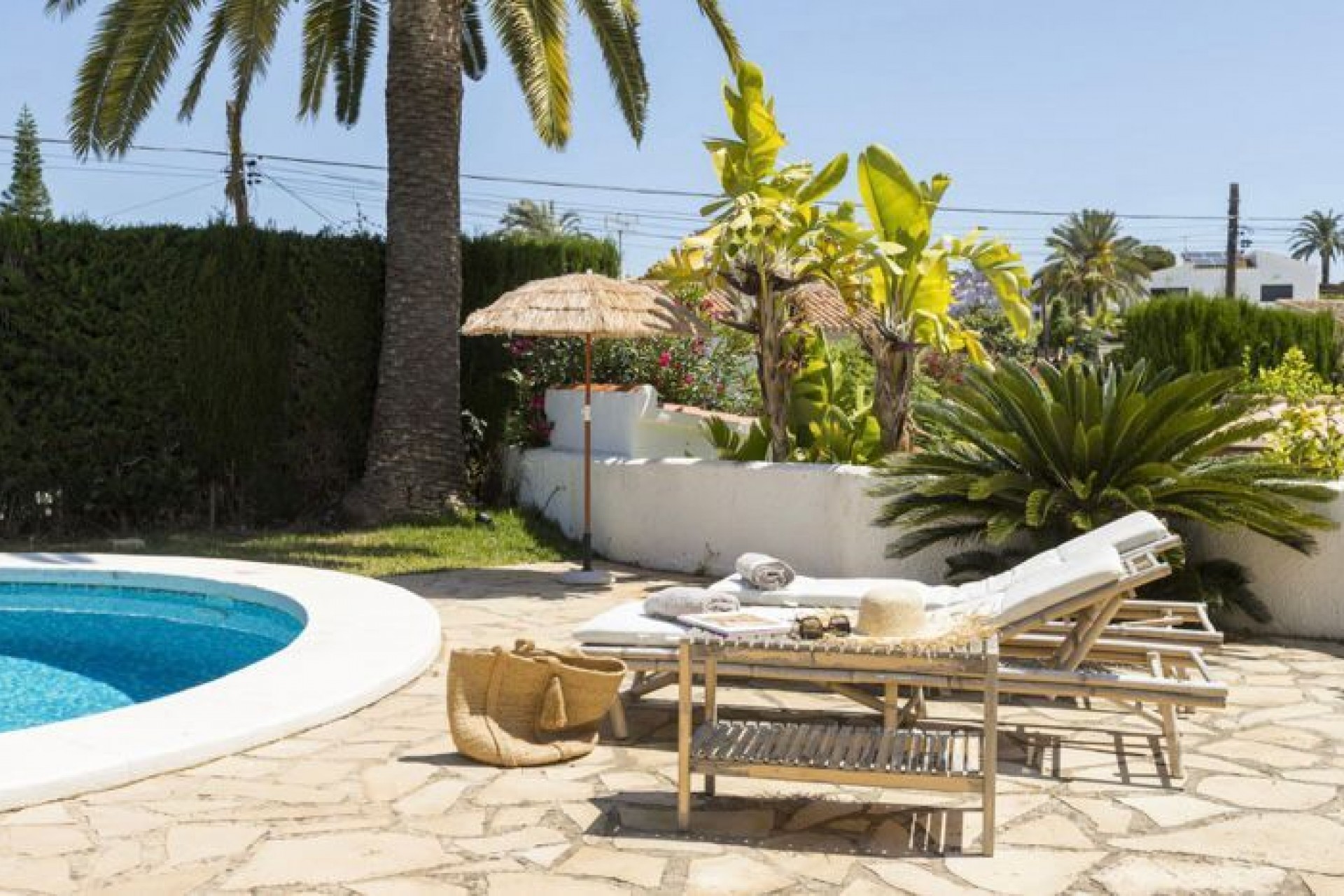 Sale - Villa -
Javea