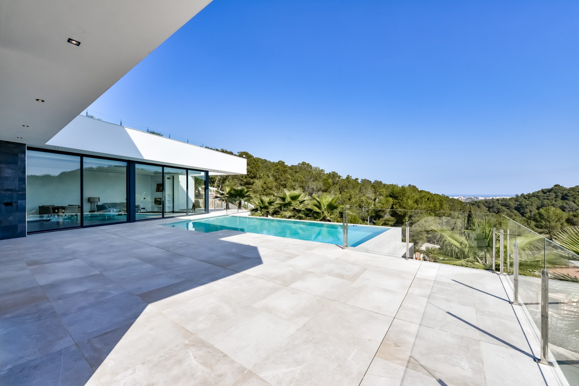 Sale - Villa -
Javea