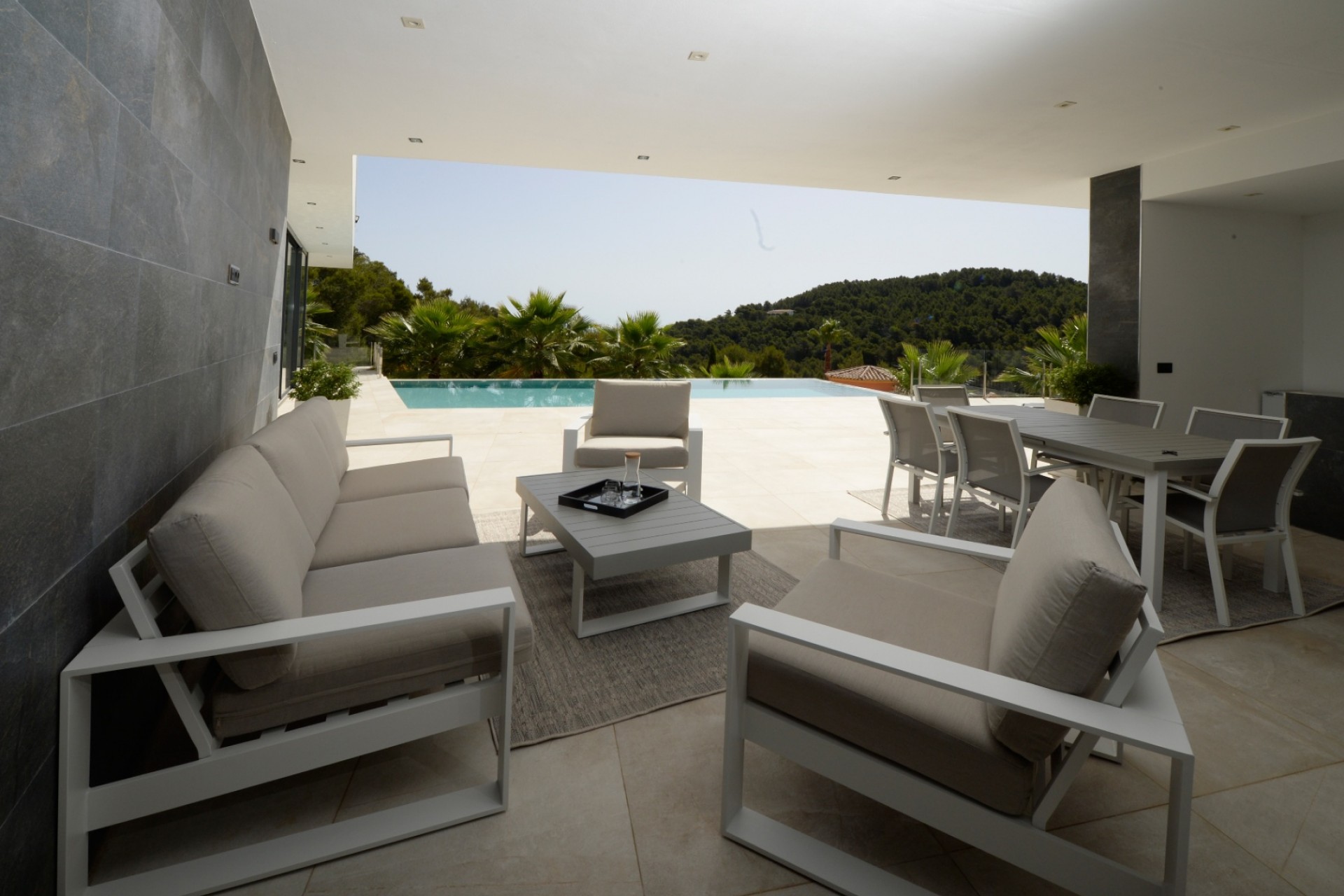 Sale - Villa -
Javea