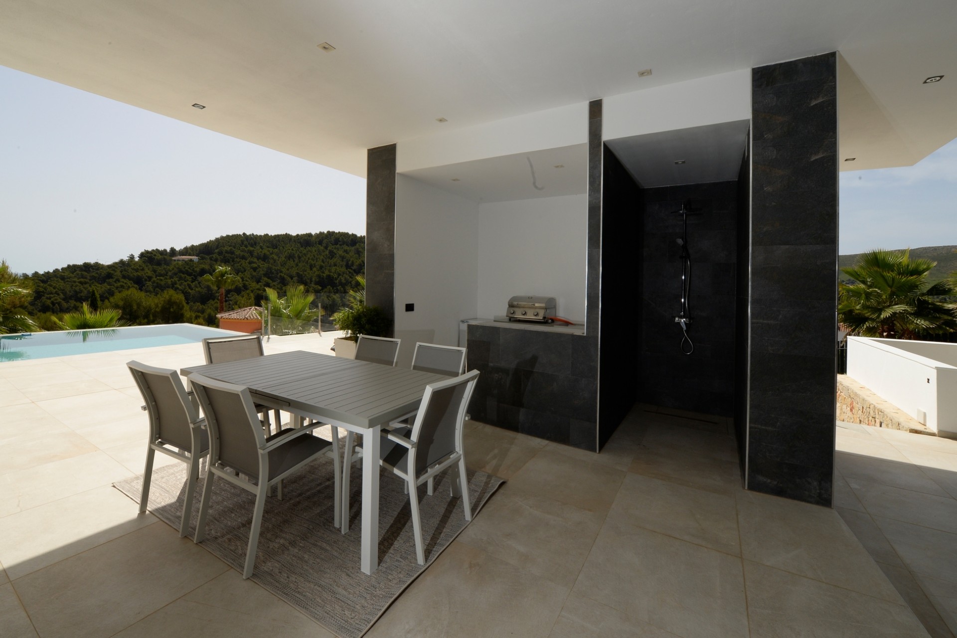 Sale - Villa -
Javea