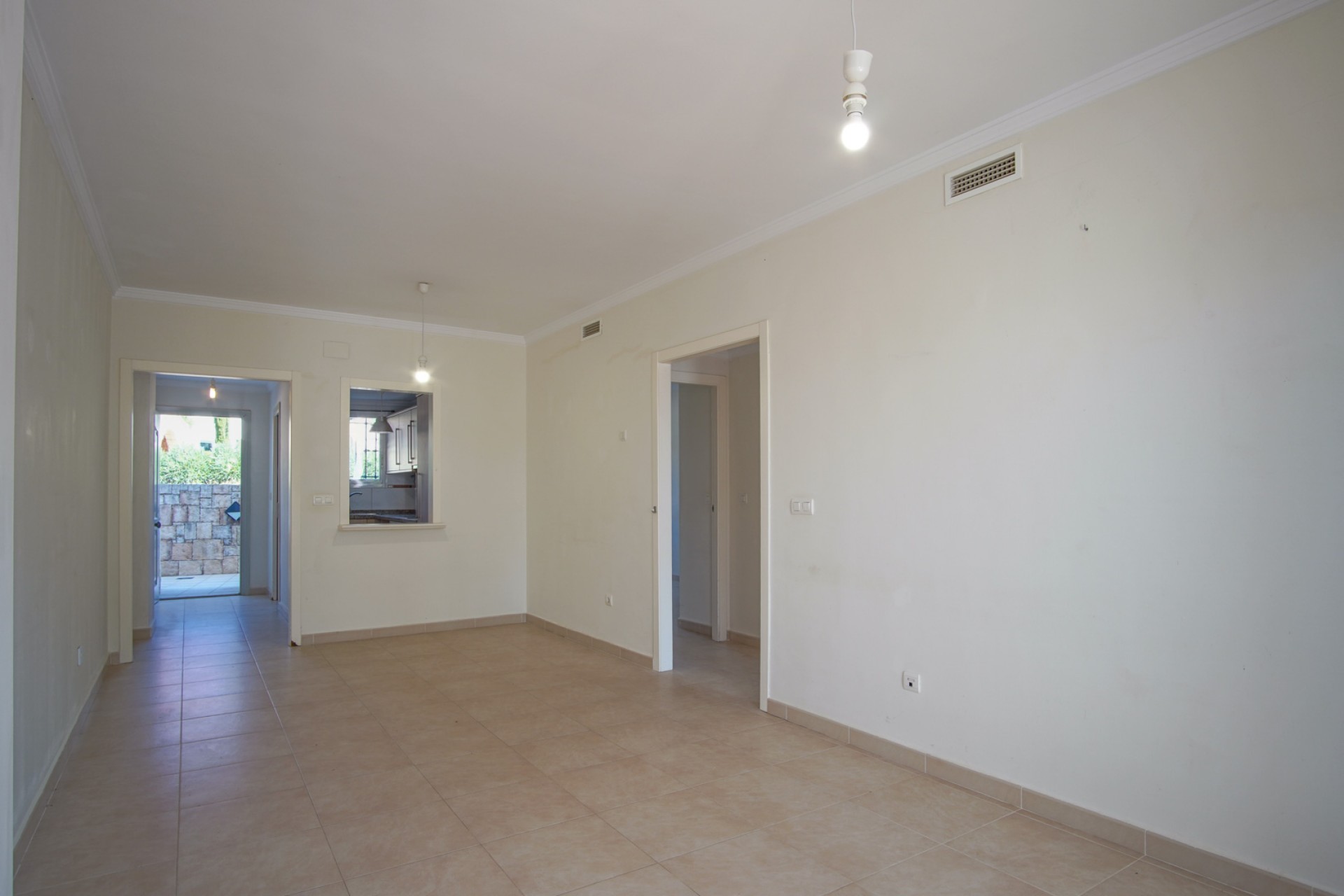 Sale - Villa -
Jesus Pobre