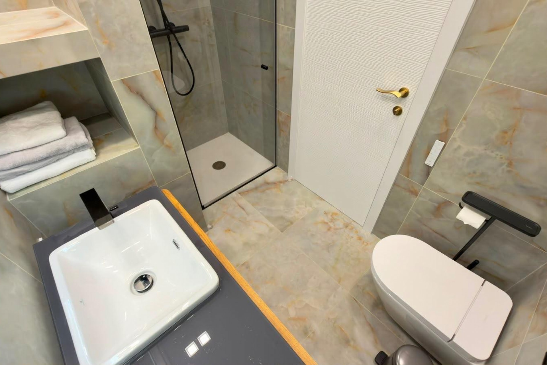 Sale - Villa -
La Nucia - Varadero