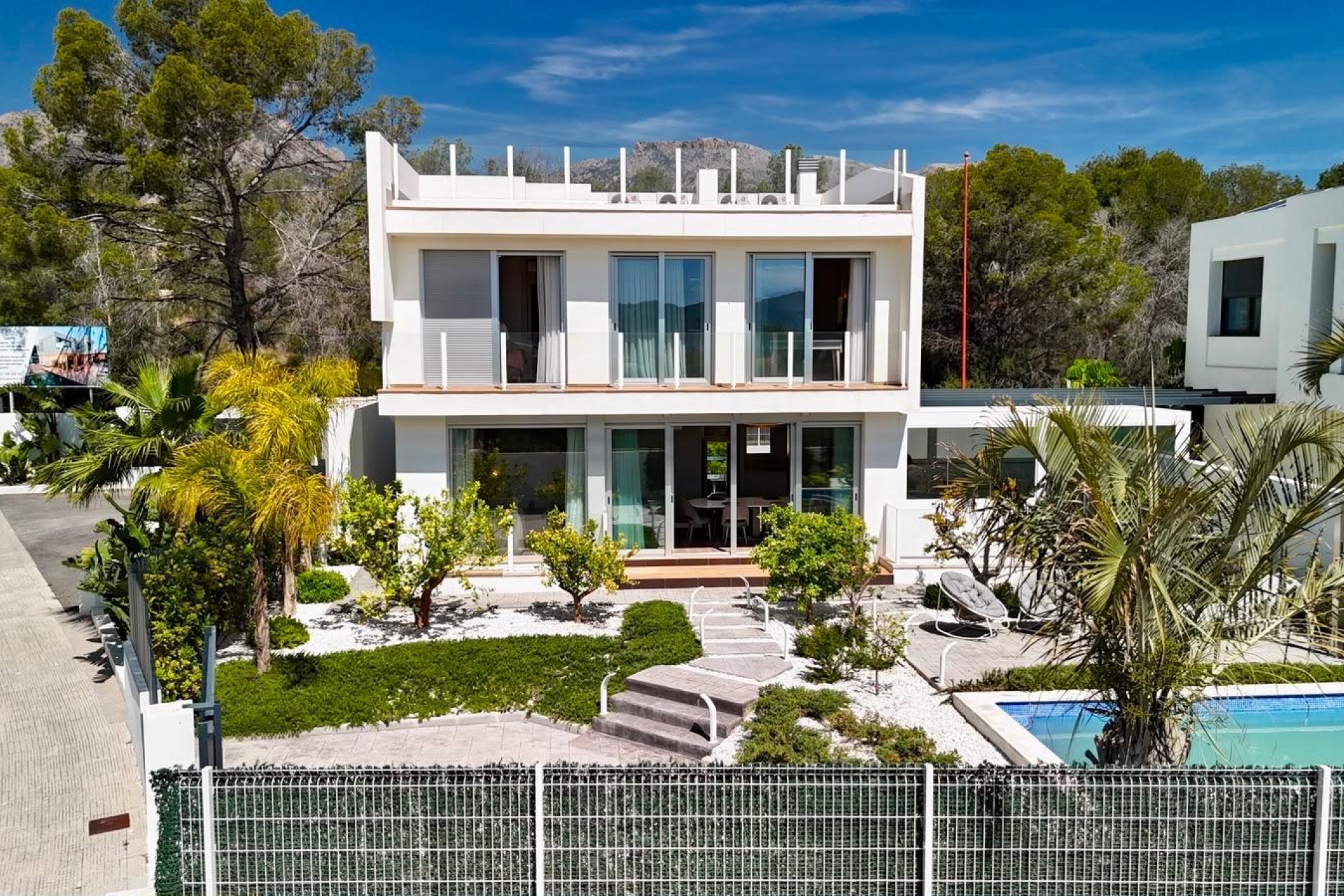 Sale - Villa -
La Nucia - Varadero