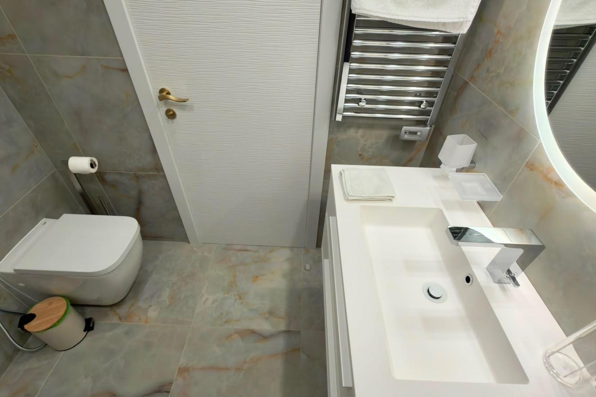 Sale - Villa -
La Nucia - Varadero