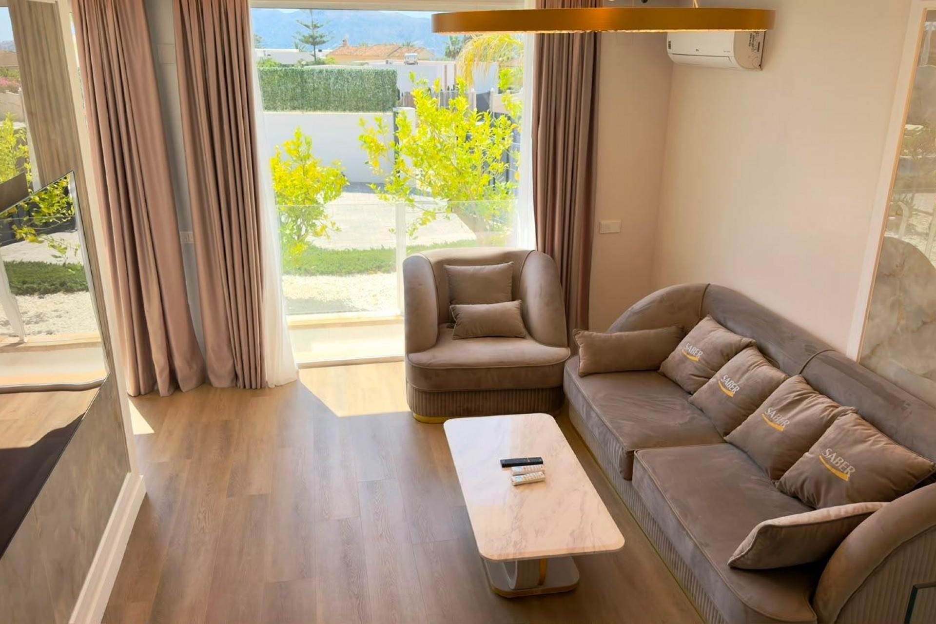 Sale - Villa -
La Nucia - Varadero