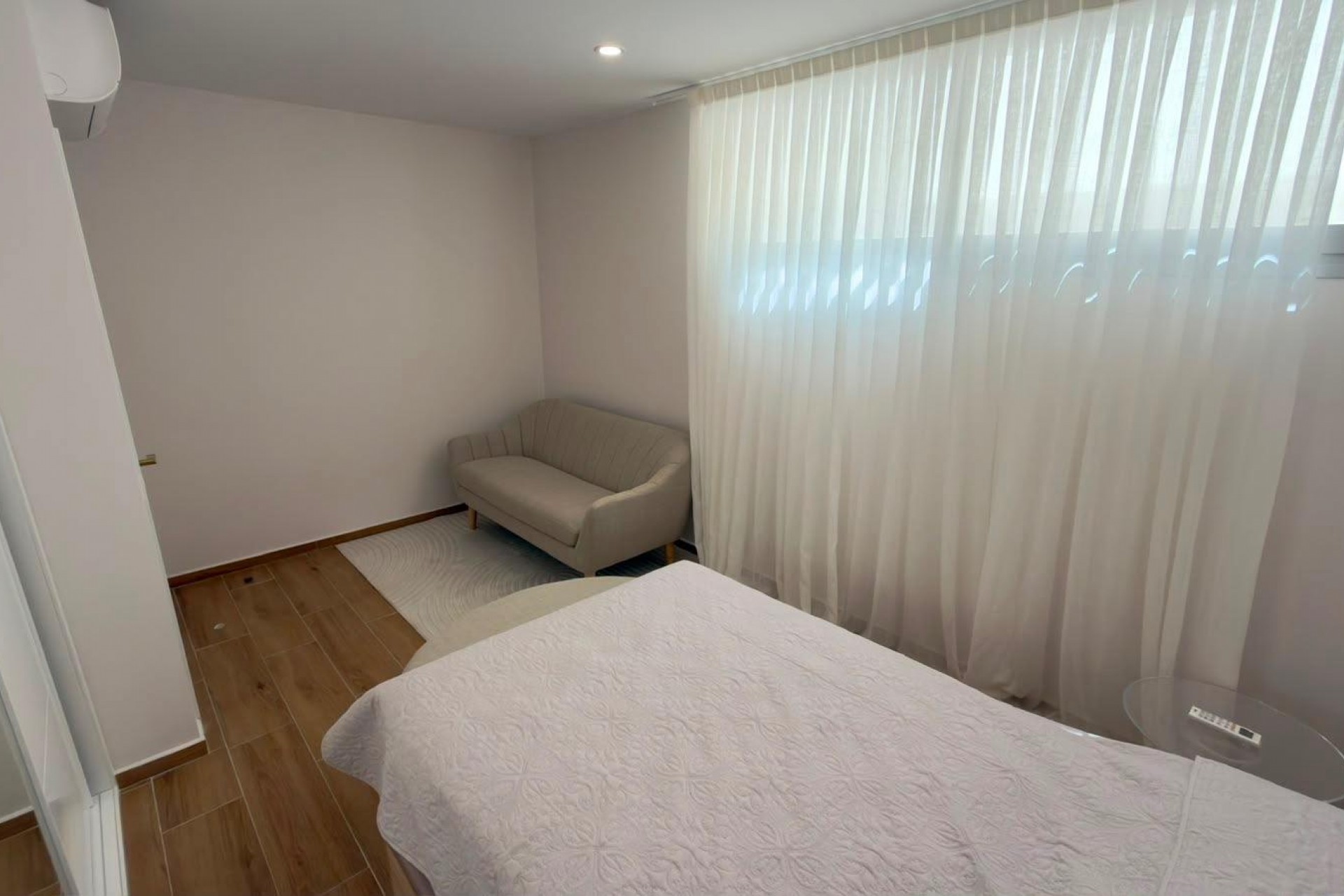 Sale - Villa -
La Nucia - Varadero