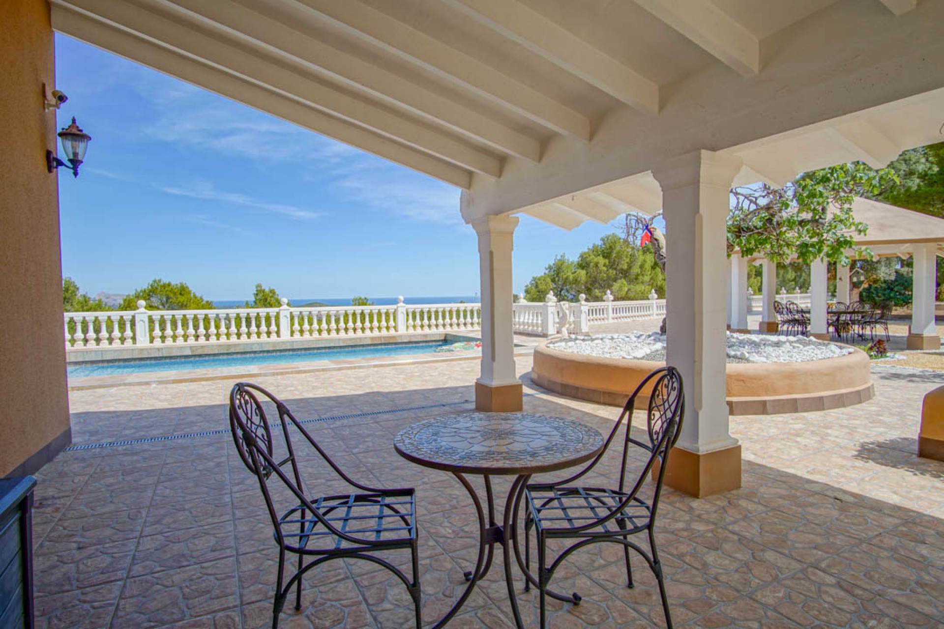 Sale - Villa -
La Nucia