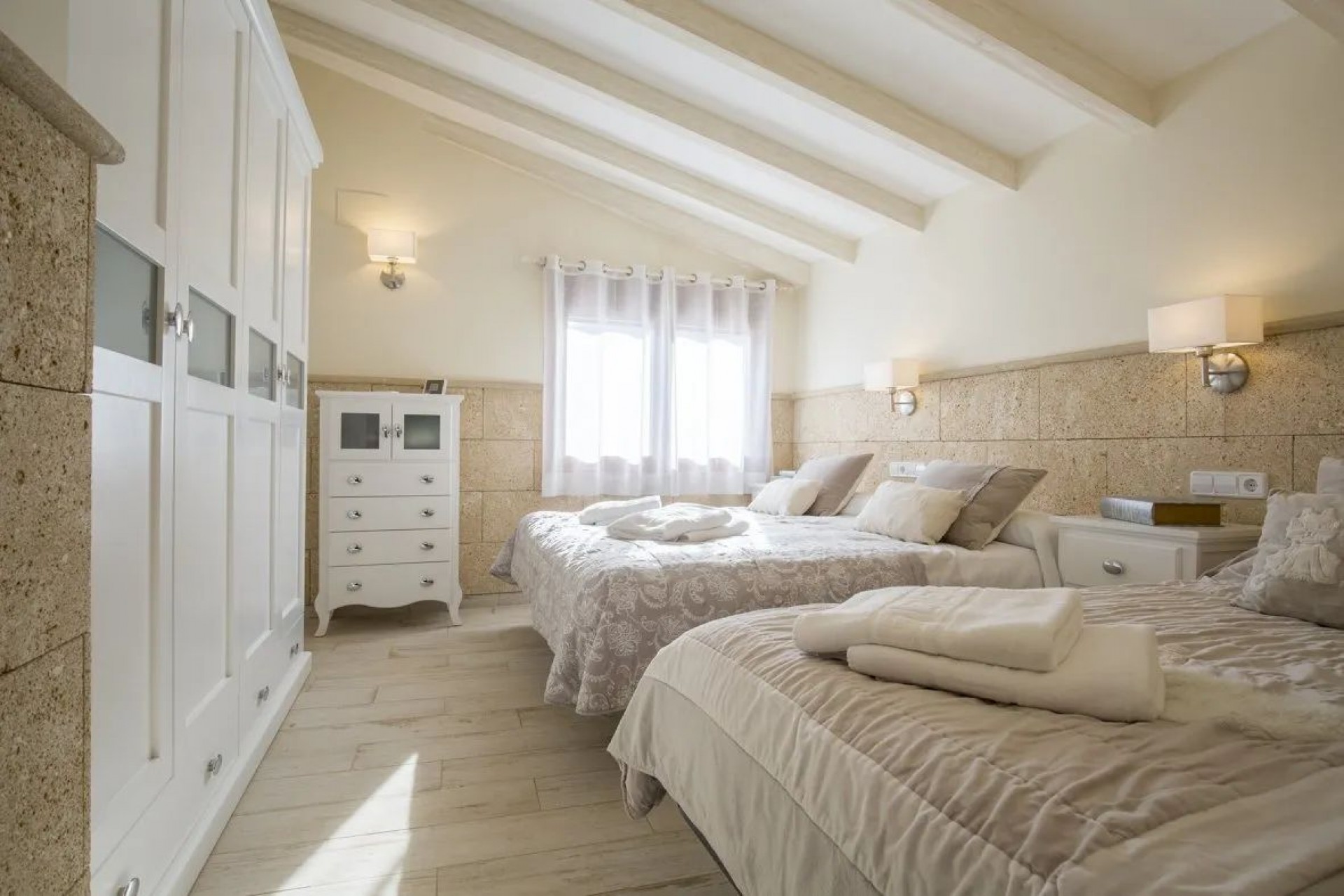 Sale - Villa -
Lliber