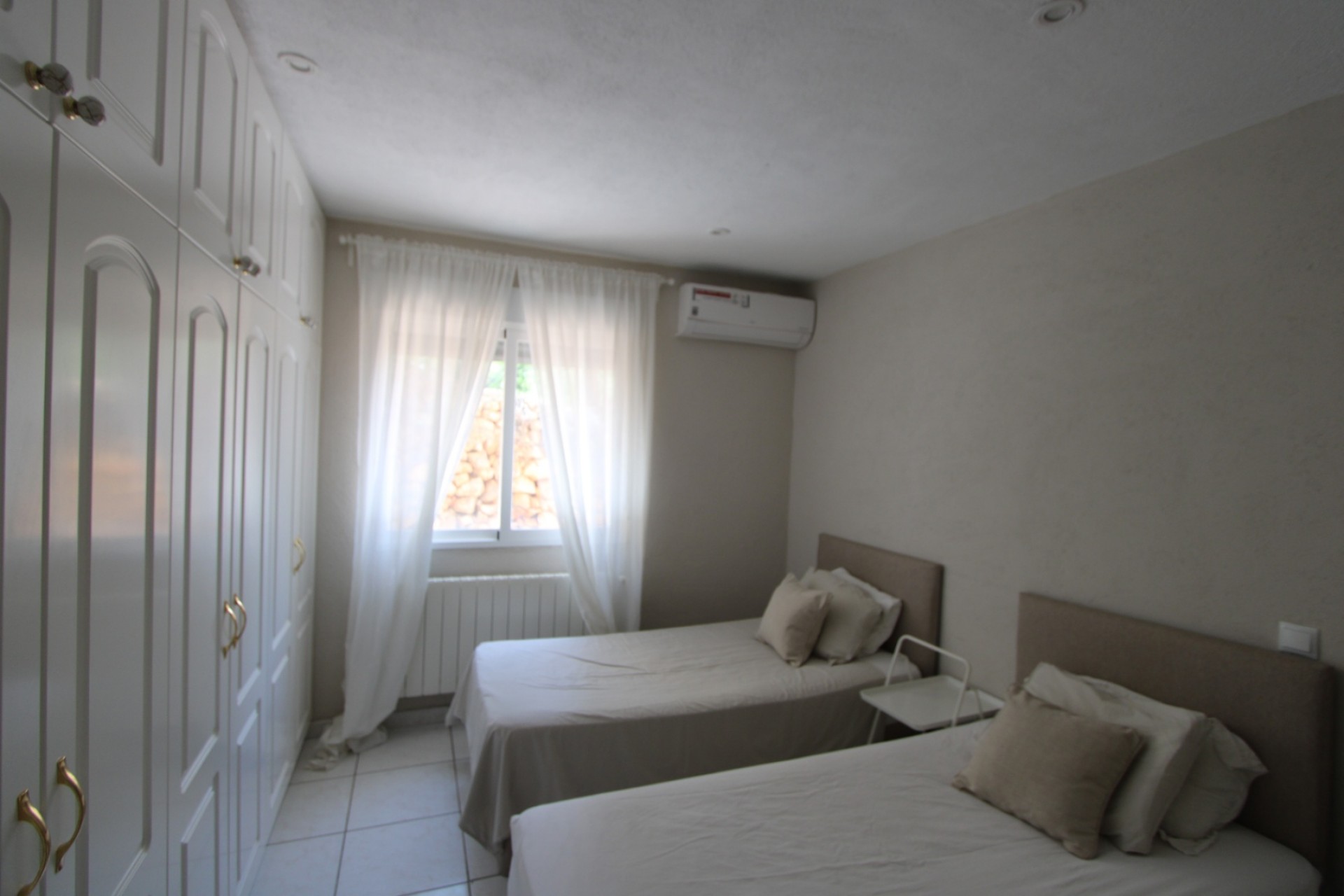 Sale - Villa -
Lliber