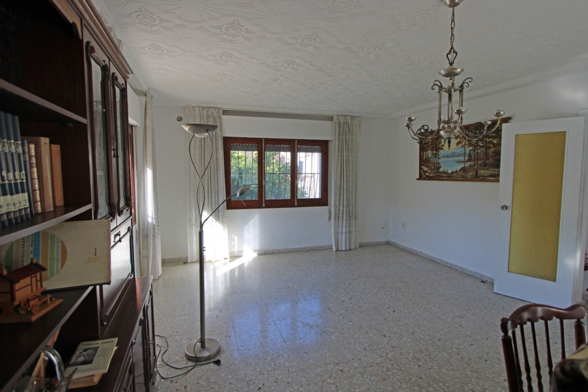 Sale - Villa -
Llosa de camacho