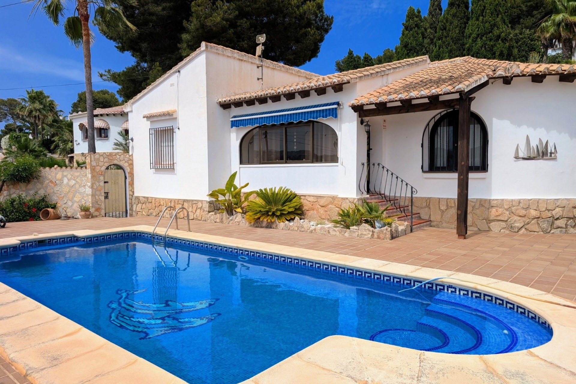 Sale - Villa -
Moraira - Alcazar
