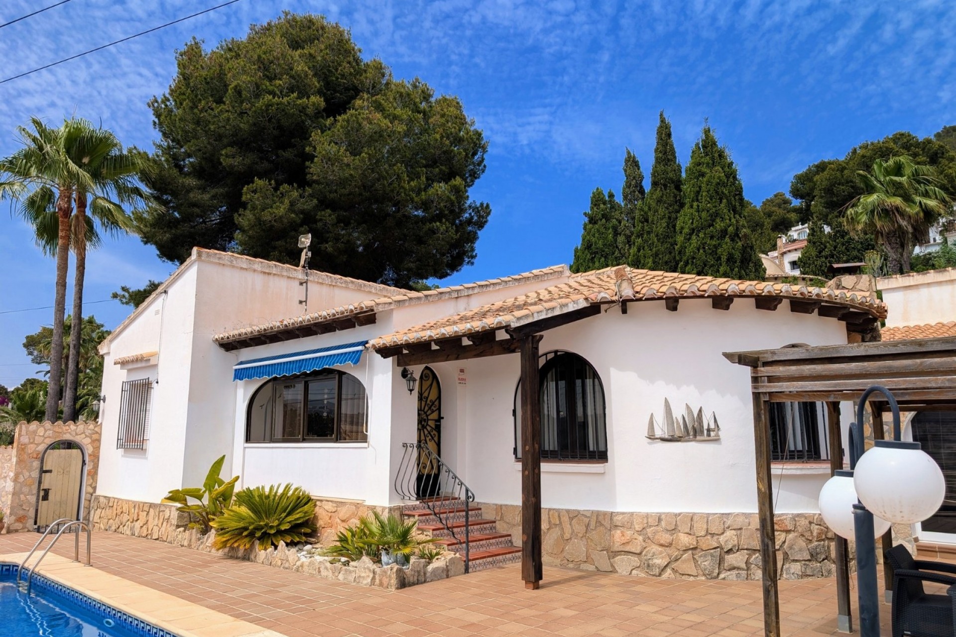 Sale - Villa -
Moraira - Alcazar
