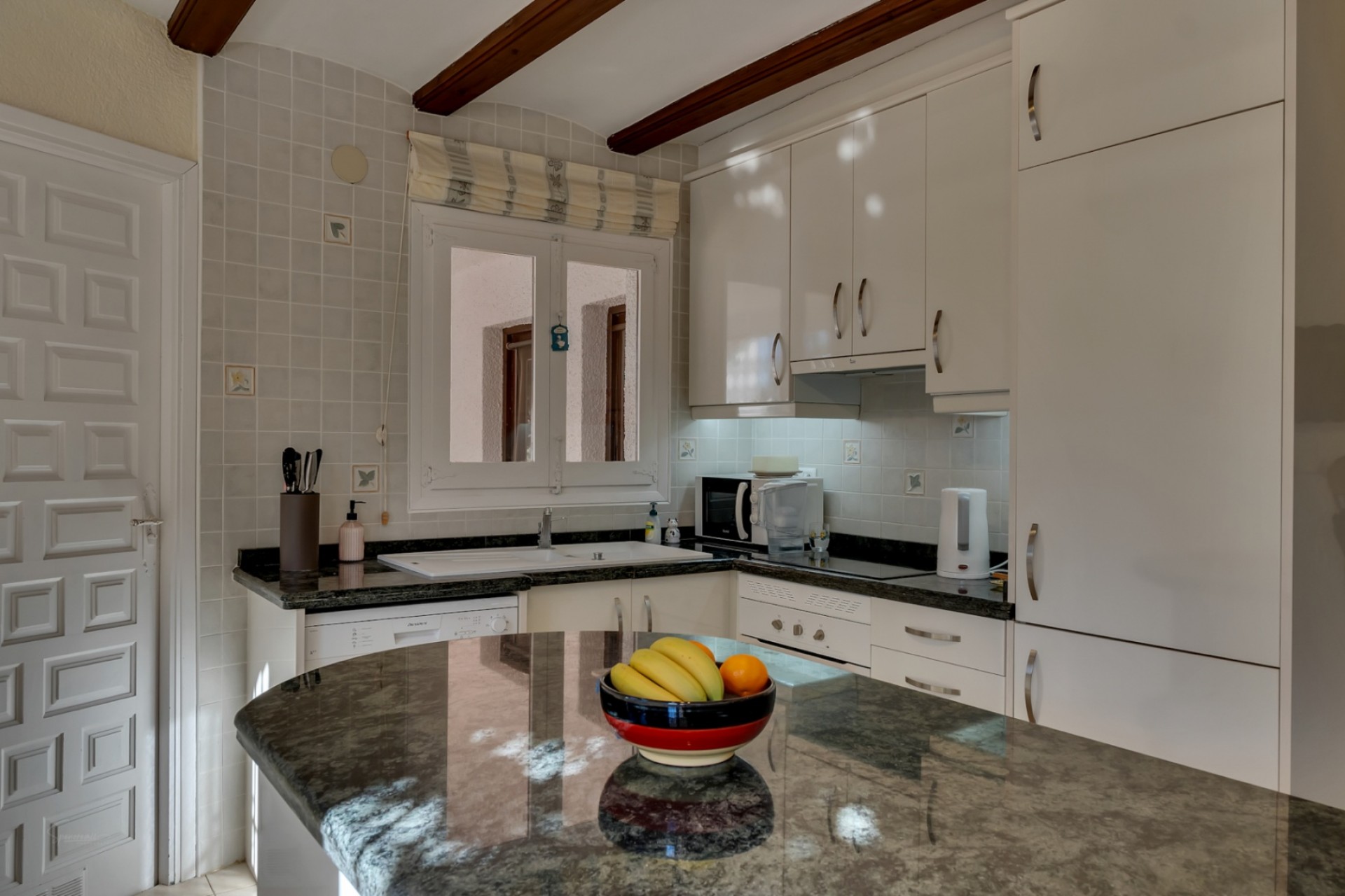 Sale - Villa -
Moraira - Alicante