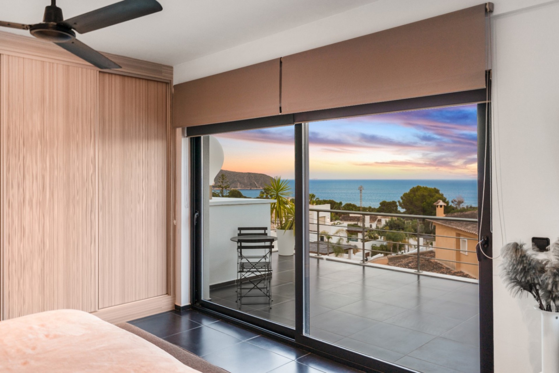 Sale - Villa -
Moraira - Alicante