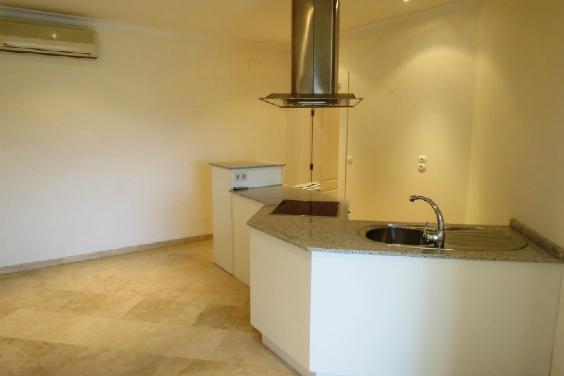 Sale - Villa -
Moraira - Arnella