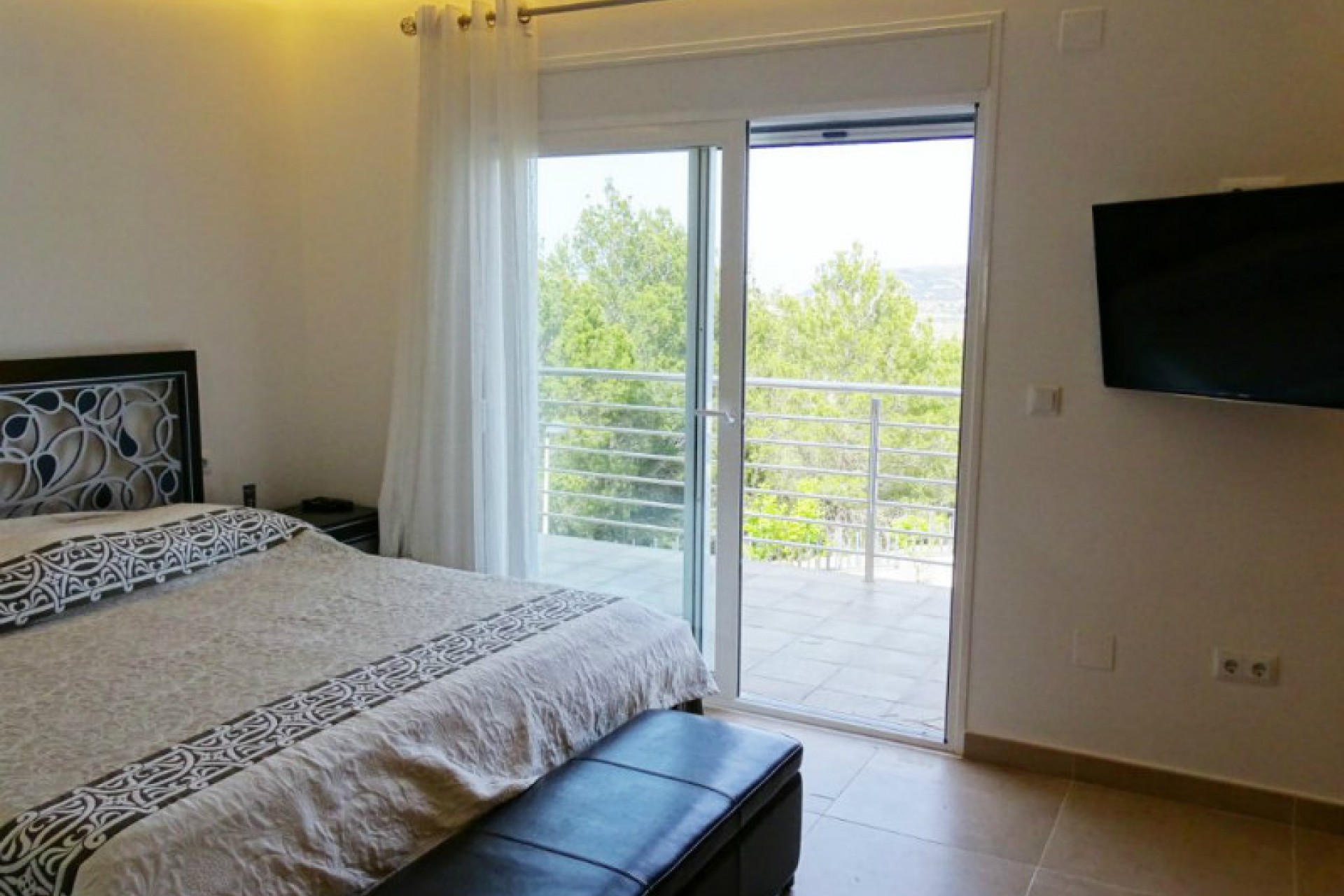Sale - Villa -
Moraira - Benimeit
