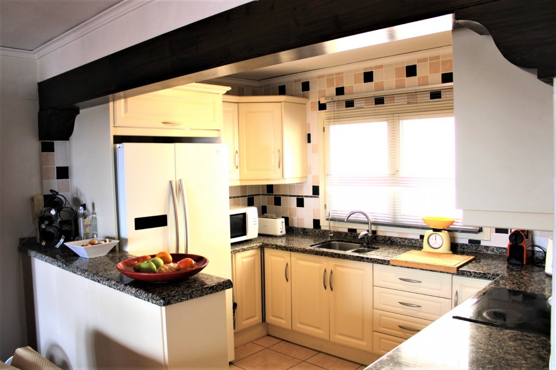 Sale - Villa -
Moraira - Benimeit