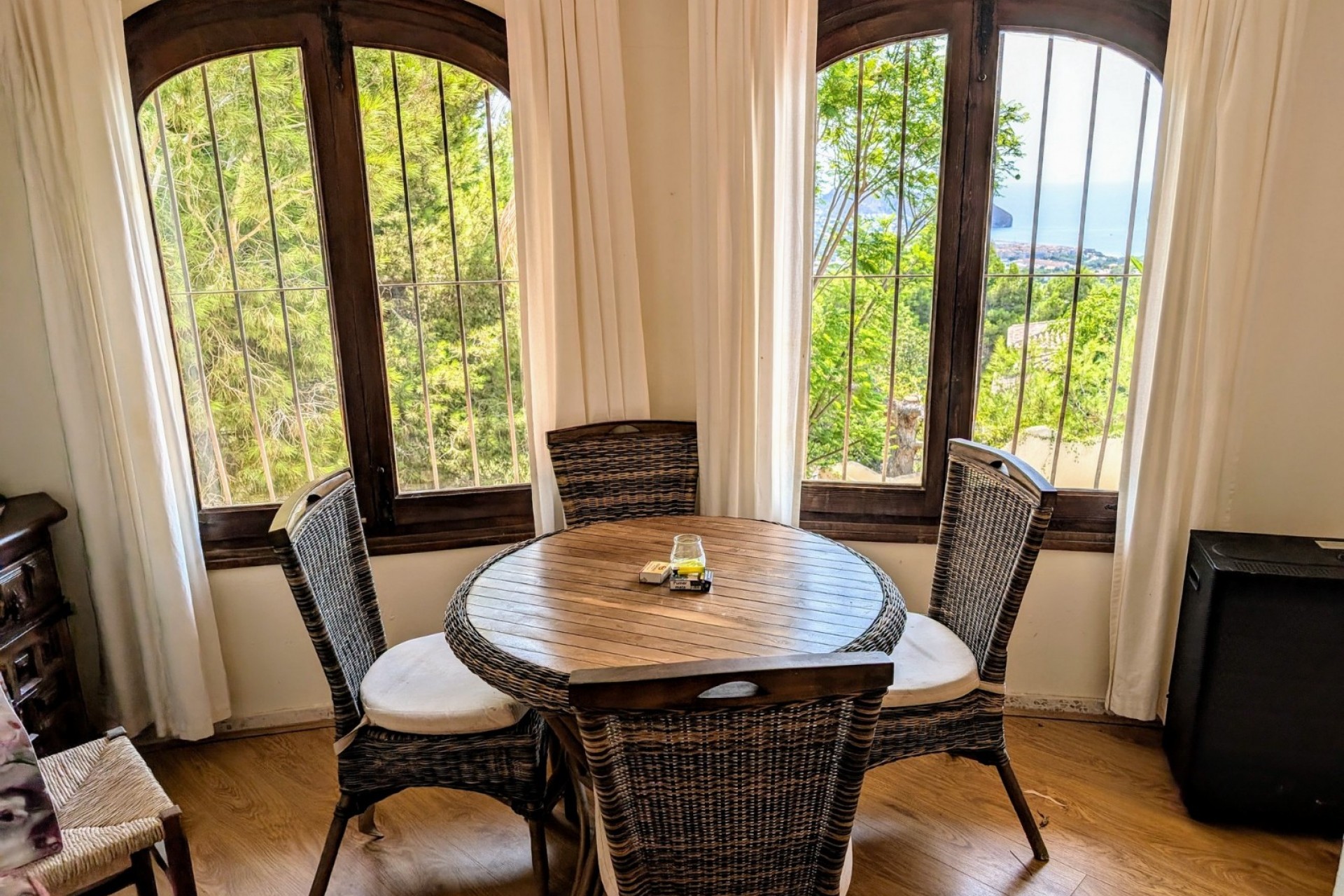 Sale - Villa -
Moraira - Benimeit