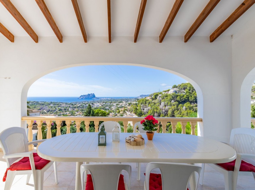 Sale - Villa -
Moraira - Benimeit