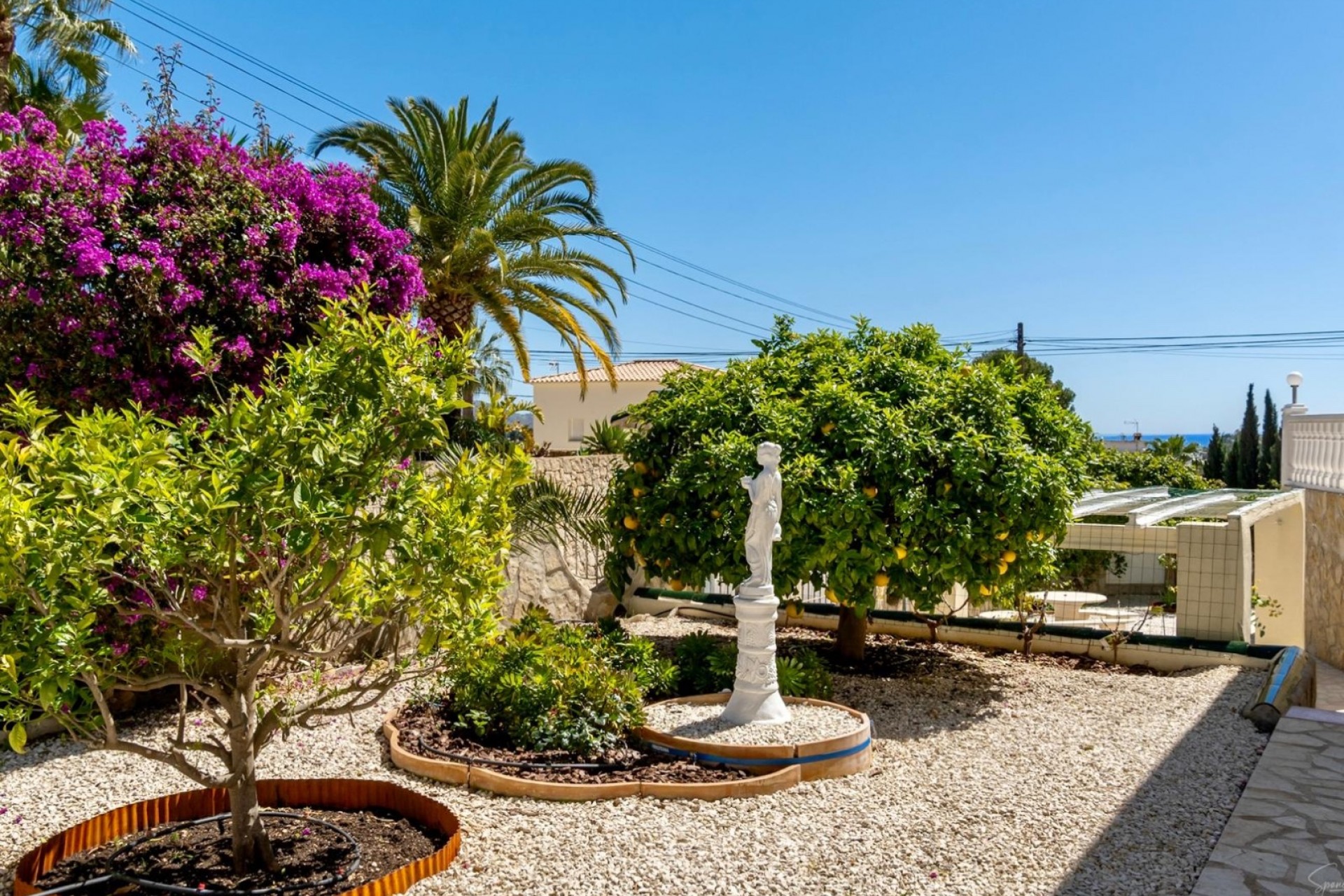 Sale - Villa -
Moraira - Benimeit