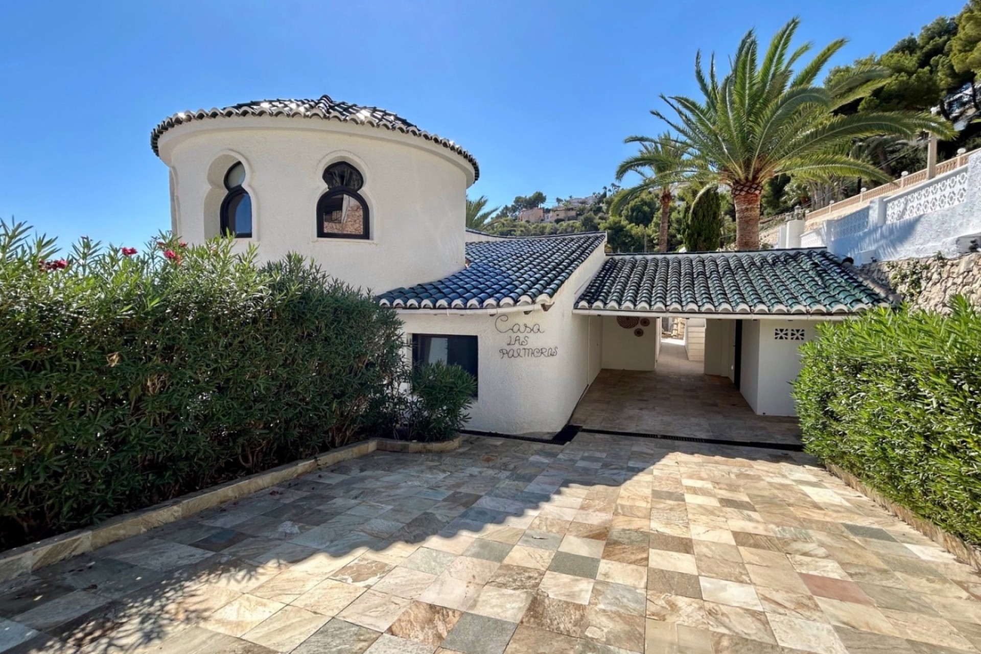 Sale - Villa -
Moraira - Benimeit