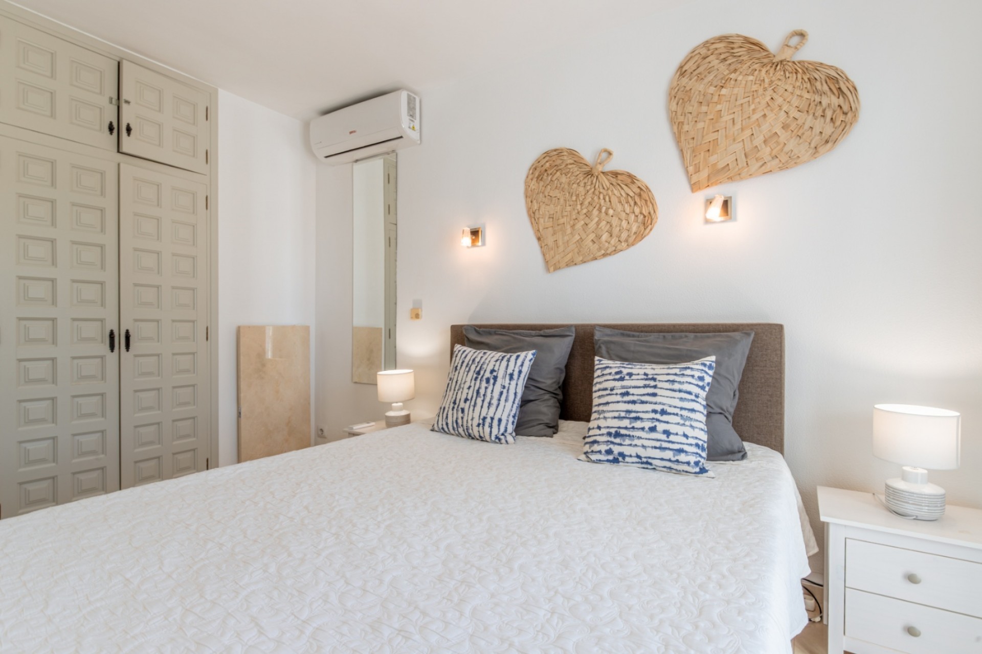 Sale - Villa -
Moraira - Benimeit
