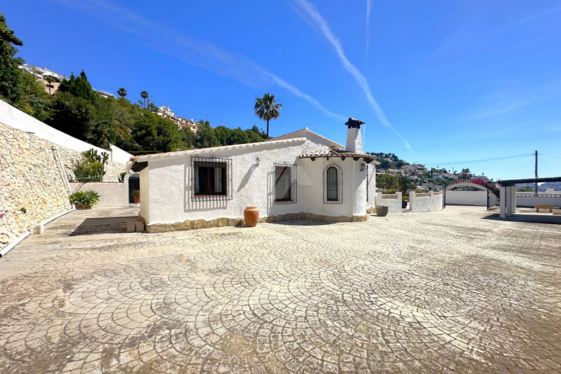 Sale - Villa -
Moraira - Benimeit